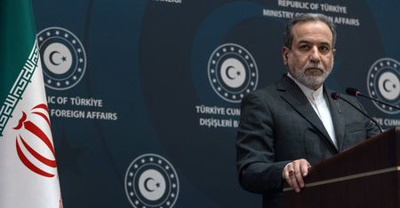 Oświadczenie MSZ Iranu. "USA musi dokonać wyboru"