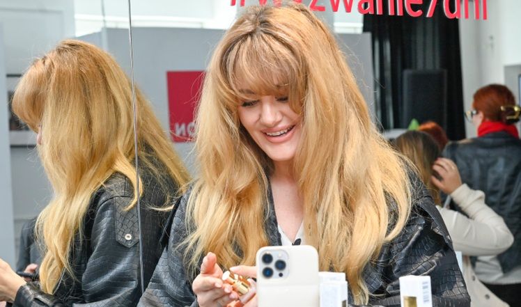 Jakie prace wykonują uczestnicy "Gogglebox. Przed Telewizorem"