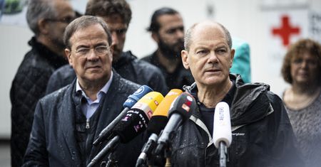 Wybory w Niemczech. "Rządzący Polską jeszcze zatęsknią za Merkel" [OPINIA]