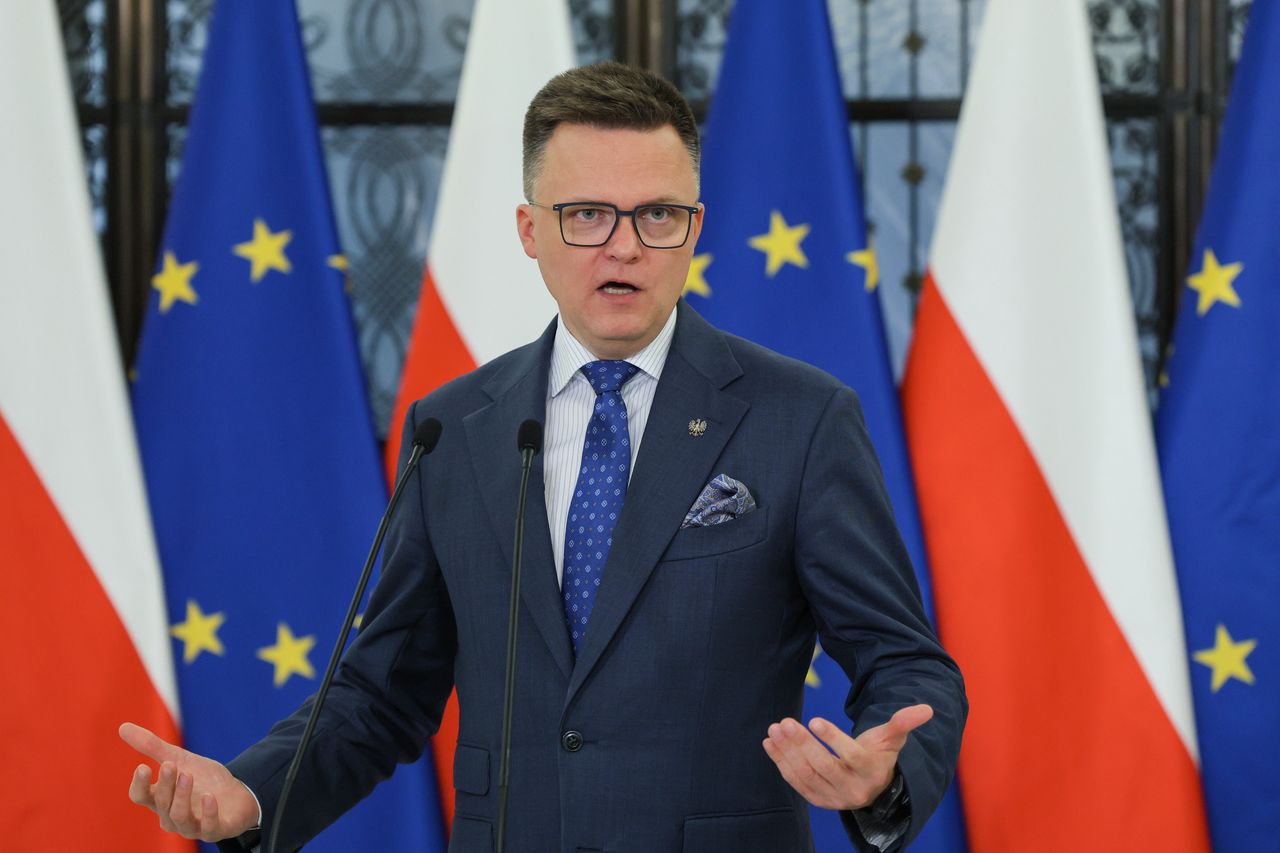 Hołownia tłumaczy się z głosowania ws. CPK