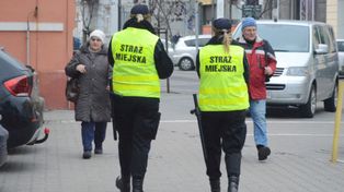 Włocławek: Strażnicy już sprawdzają pustostany. Ruszyła akcja pomocy