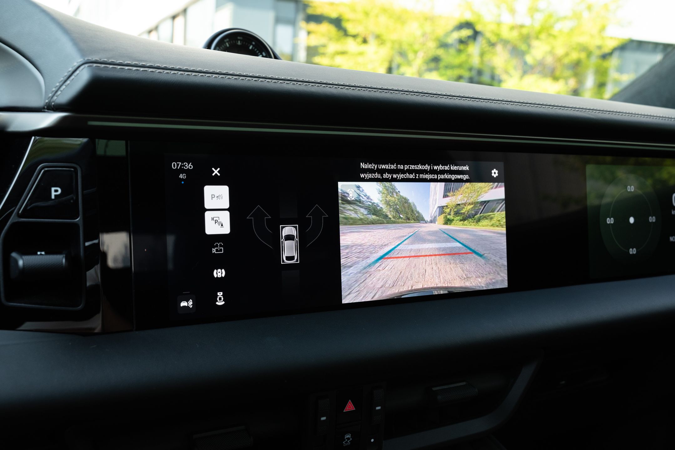 Porsche Macan Turbo EV