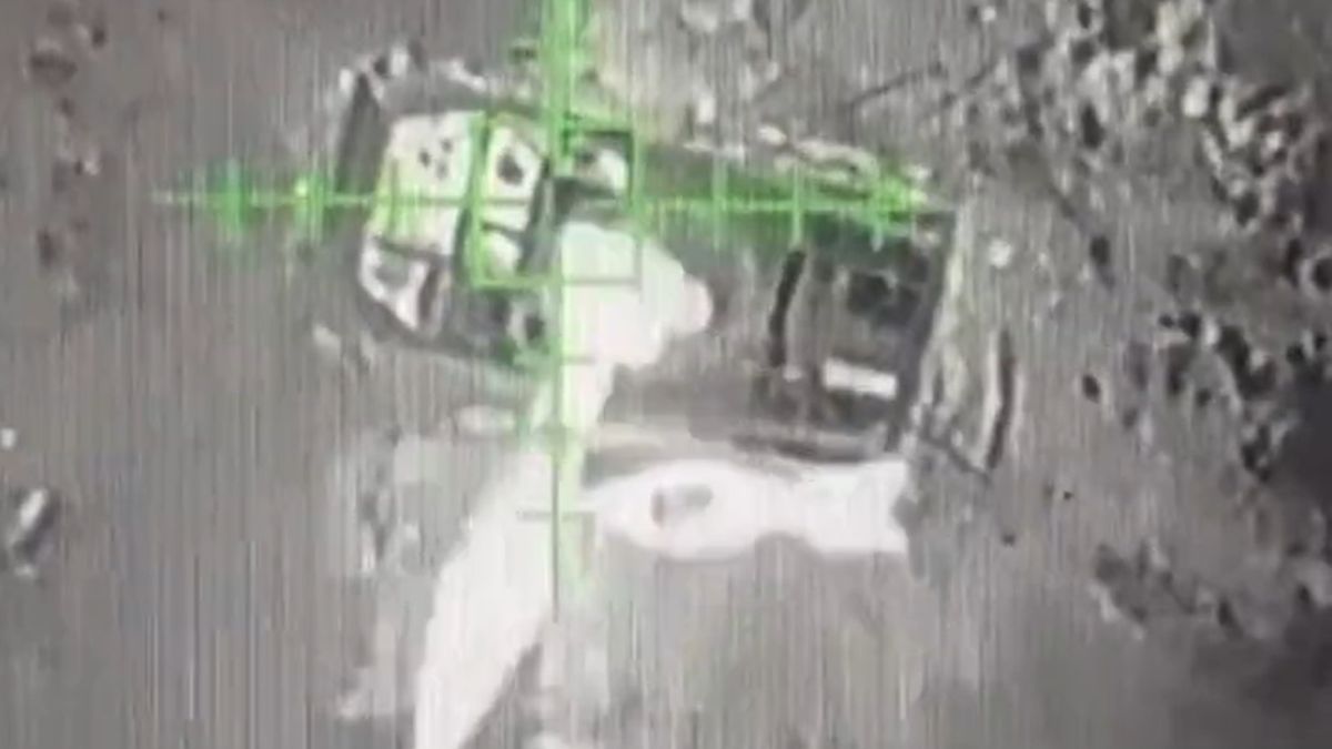 Ukraiński dron zniszczył bez trudu uciekający pojazd BMP-1