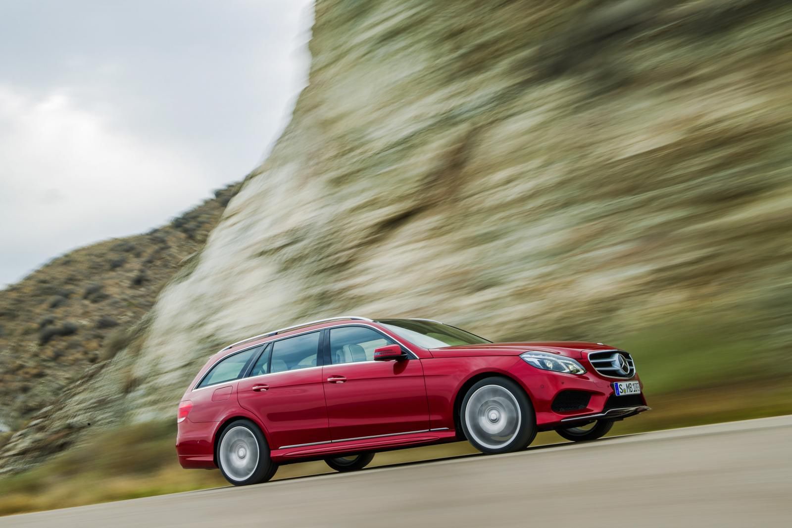 2014 Mercedes-Benz Klasy E [galeria] 52