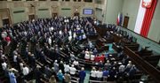 Posłowie dostaną jeszcze około 30 tys. zł. Ale w Sejmie pokazywać się nie muszą