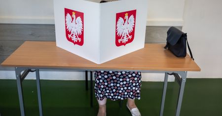 Lewica bierze miejsce w Senacie. Pawlak zwyciężył w wyborach uzupełniających