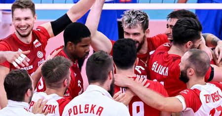 Polscy siatkarze Mistrzami Europy! Ile zarobili za złoto? Oto suma, którą będą musieli się PODZIELIĆ...