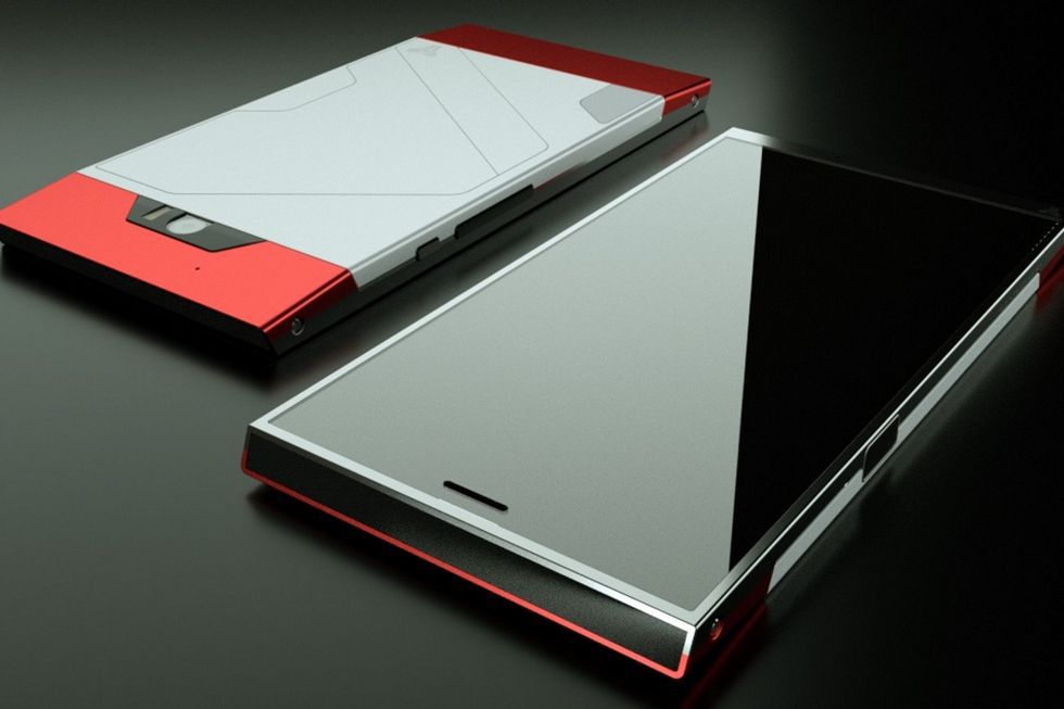 Liquidmorphium, czyli sposób na niezniszczalne smartfony i laptopy 3