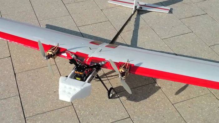 Dron, który nie potrzebuje GPS-u. Wystarczą mu własne „zmysły” i mapa 1