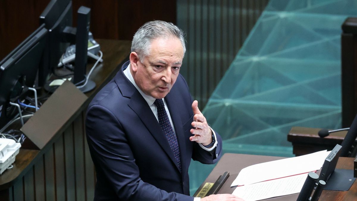 2. posiedzenie Sejmu X kadencji
17.01.2024 Warszawa 2. posiedzenie Sejmu X kadencji Fot. Jacek Dominski/REPORTER
N/z: Bartlomiej Sienkiewicz
Jacek Dominski/REPORTER