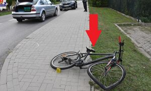 Nie ustąpił pierwszeństwa. 14-letni rowerzysta trafił do szpitala