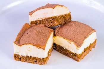 To ciasto ma mylącą, paskudną nazwę. Ale smak? Petarda