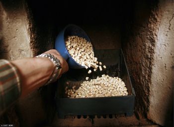 Zboże zamiast pelletu. Tak Polacy chcą tanio ogrzewać domy