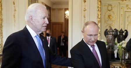 Wywiad USA stoi za słowami Bidena. "Połowa żołnierzy w formacji bojowej"