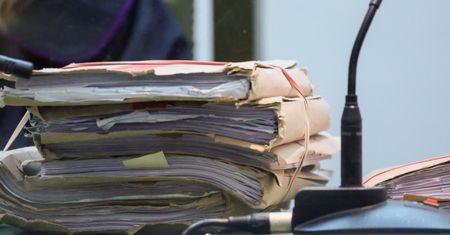 Piramida finansowa stworzona przez uniwersyteckiego profesora. Inwestorzy stracili miliony