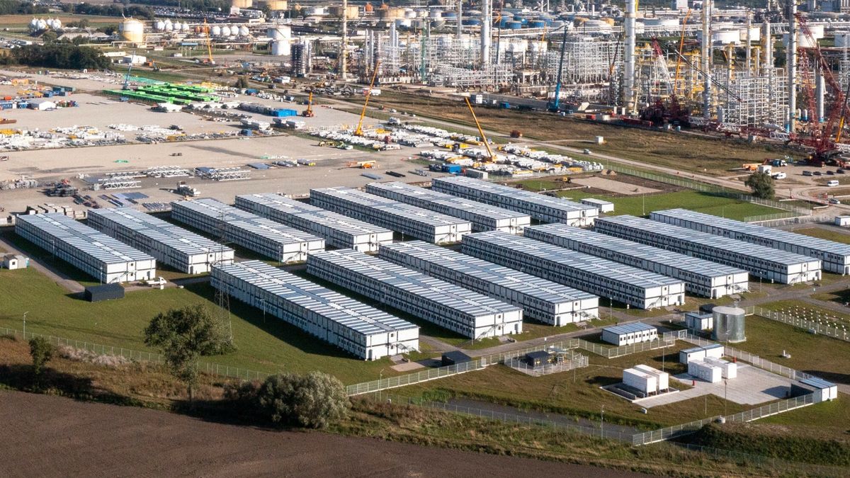 Reporter archiwum 2023 09
20.09.2023 Kontenerowe miasteczko Orlenu pod Plockiem dla obcokrajowcow, Olefin III
fot Andrzej Iwanczuk/REPORTER
Andrzej Iwanczuk/REPORTER