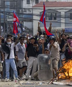 Demonstracje w Nepalu po zakazie platform społecznościowych. Są ofiary