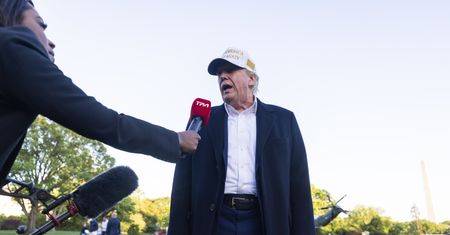 "Jest gotów oddać Krym". Trump zabrał głos po rozmowie z Zełenskim