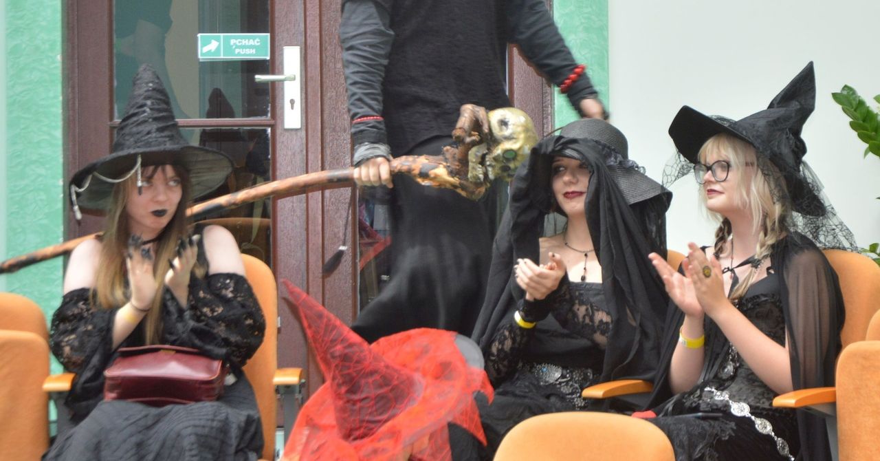 Skarżysko-Kamienna: Jagacon 2025. Wiedźmy, elfy i steampunki