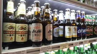 Producenci napojów biją na alarm. Zabraknie butelek zwrotnych