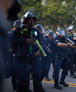 Eskalacja konfliktu w Kalifornii. "To bardzo ryzykowny moment prezydentury Trumpa"