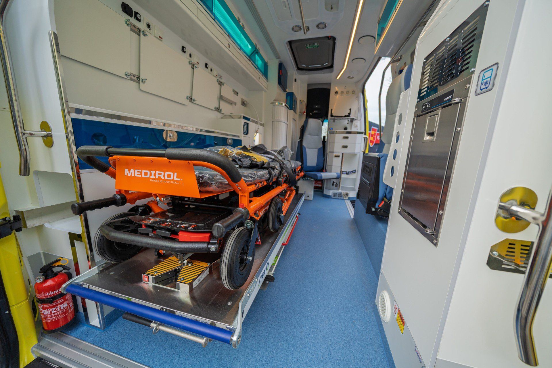 Nowa karetka w podstacji pogotowia w Grybowie