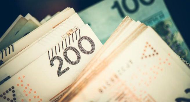 Jaka stawka ryczałtu przy organizacji konferencji marketingowej, a jaka przy szkoleniu? Ekspert wyjaśnia