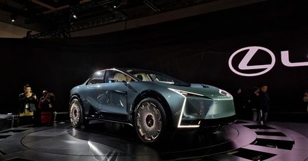 Lexus LS już nie będzie sedanem. Koncepty pokazują, czego się spodziewać