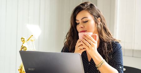"Zróbmy sobie dziecko". Jak wygląda co-parenting w Polsce?