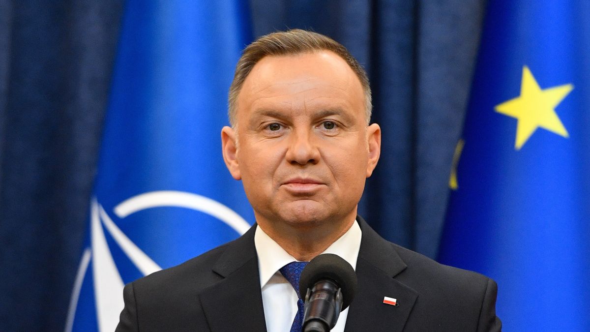 Andrzej Duda podpisał "lex Tusk". Zagraniczne media komentują