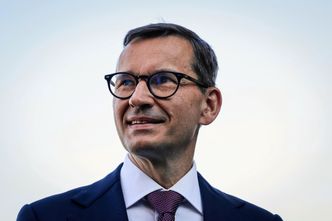 Mateusz Morawiecki zyska na problemach finansowych PiS? "Po prostu ma pieniądze"