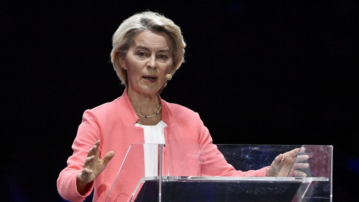 TURIN, ITALY - OCTOBER 3: Ursula von der Leyen, President of the European Commission speaks during the Italian Tech Week 2025 at OGR Officina Grandi Riparazioni on October 3, 2025 in Turin, Italy. (Photo by Stefano Guidi/Getty Images)