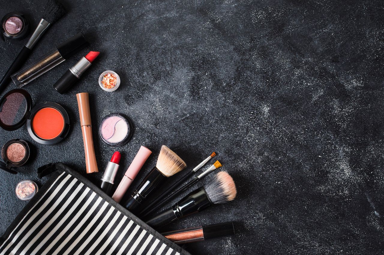 5 kosmetyków, których nie może zabraknąć w damskiej toaletce