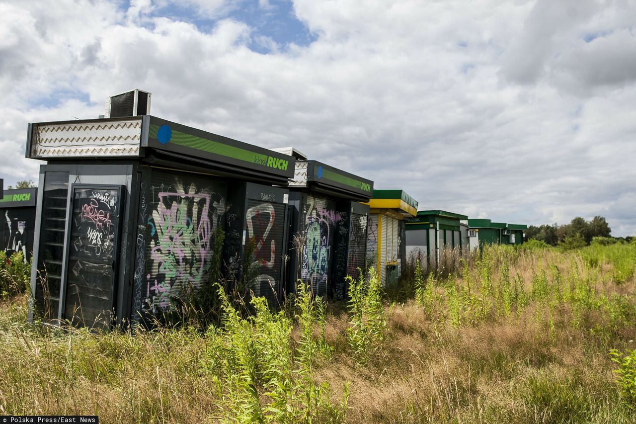 Cmentarzysko kiosków pod Łodzią.