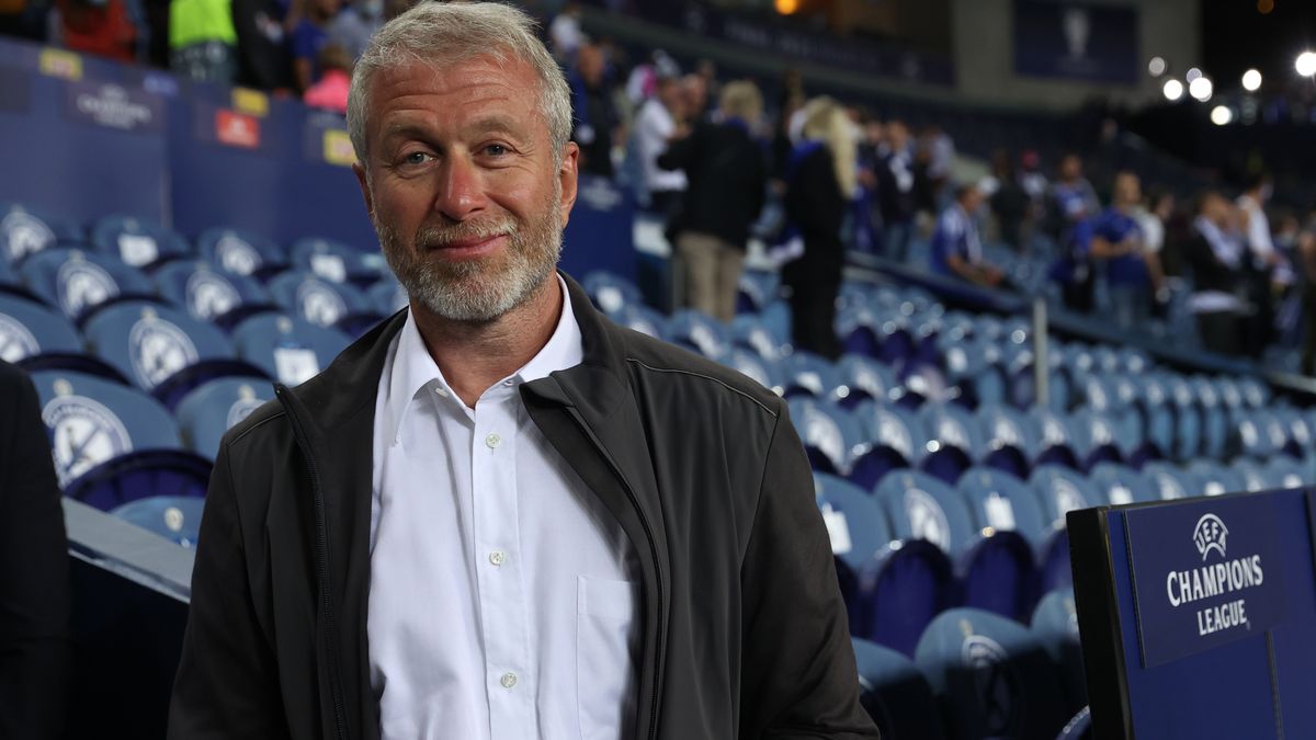 PORTO, PORTUGAL - MAY 29: Roman Abramovich, owner of Chelsea smiles following his team's victory during the UEFA Champions League Final between Manchester City and Chelsea FC at Estadio do Dragao on May 29, 2021 in Porto, Portugal. (Photo by Alexander Hassenstein - UEFA/UEFA via Getty Images)