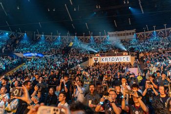 Spodek bez IEM-u. E-sportowe serce Polski zabije teraz w Krakowie. Pewna historia kończy się na naszych oczach