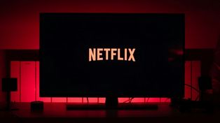 Jeden z najbardziej uwielbianych filmów ostatnich 40 lat właśnie wylądował na Netflix. Kultowy dramat, który musisz zobaczyć