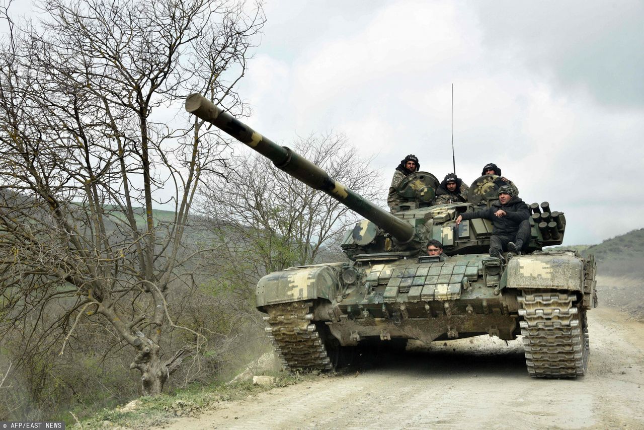 Wojsko zajęło kluczowe miasto. Azerowie odcięli Armenię od stolicy Górskiego Karabachu