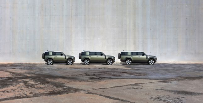 Land Rover Defender 130 (2022)