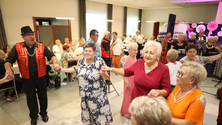 Na wydarzenie przyjechali seniorzy z całego regionu