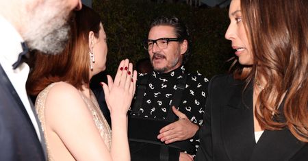 Zagrał w największym hicie HBO Max. Na gali pojawił się z temblakiem