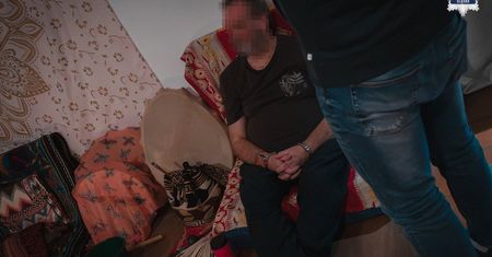 Seans z psychotropowym wywarem przerwany. Na miejscu zjawiła się policja