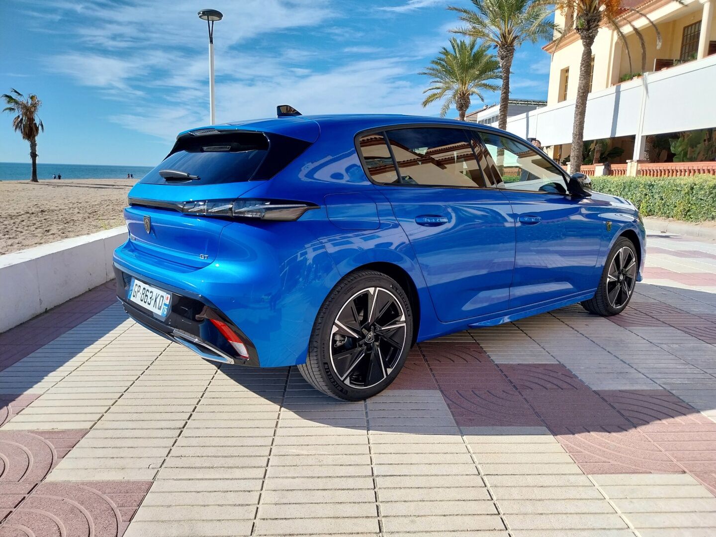 Peugeot E-308