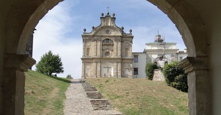 Kontrowersje wokół prywatnej mszy posłanki PiS na Świętym Krzyżu