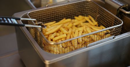 Producenci frytek pod lupą UOKiK-u. Urząd podejrzewa nieuczciwe praktyki