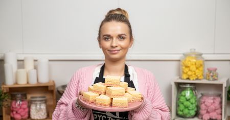 Waflami z kolorowymi galaretkami zajadałam się już jako dziecko. Do tej pory robię je bardzo często