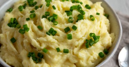 Zapomnij o grudkach. Szefowa kuchni zdradziła sprytny myk na idealnie gładkie purée