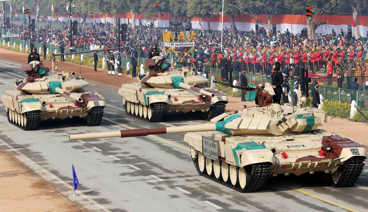 T-90S „Bhishma” podczas parady w New Delhi