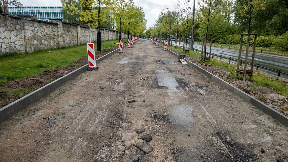 Warszawa. Powstaną chodniki przy ul. Wałbrzyskiej