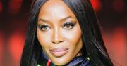 Wiecznie młoda Naomi Campbell pręży się topless w nowej kampanii Calvina Kleina (ZDJĘCIA)